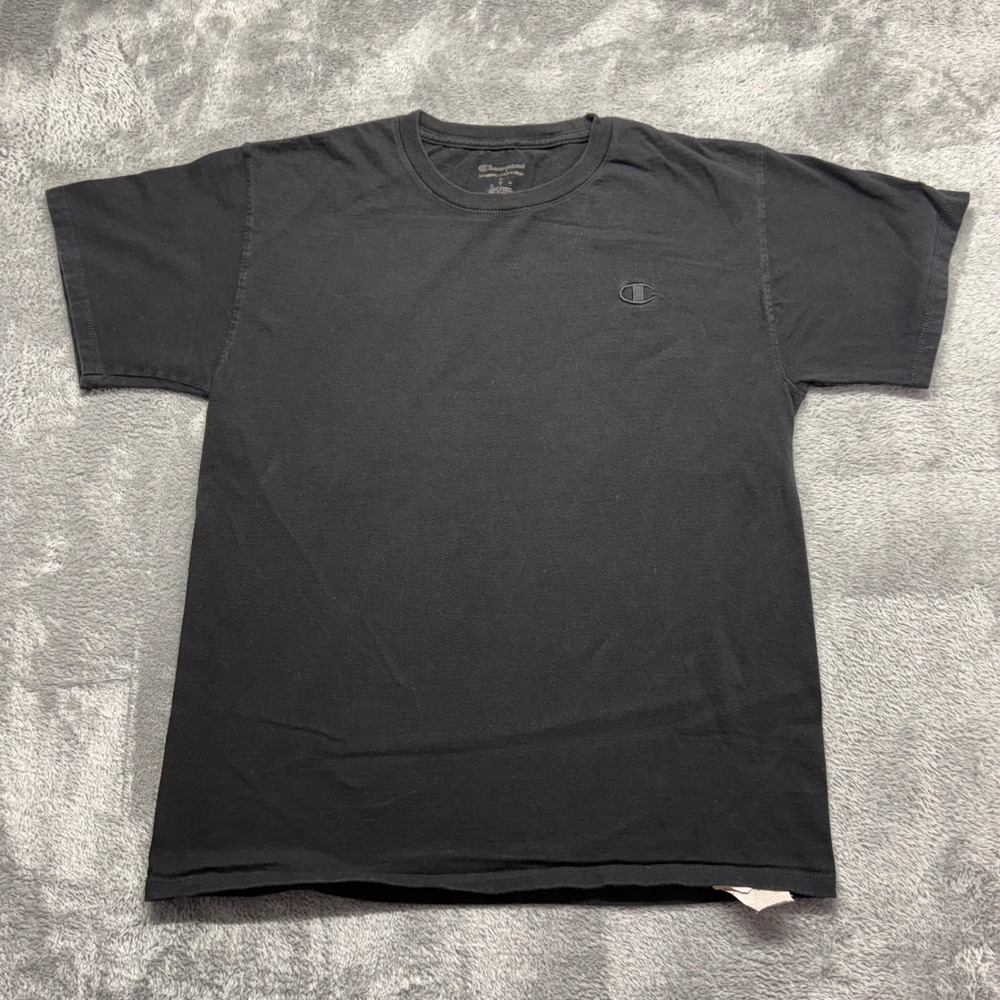 Champion T-Shirt Mens‎ Size M Black Good Short Sleeve Embroidered Logo Cotton